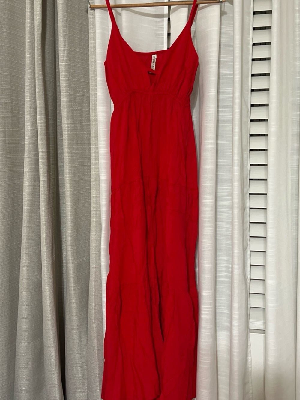 Red Spaghetti-Strap Maxi Dress - Classic Summer Style